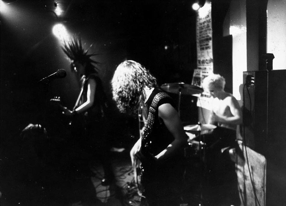 Epidemic - Whitsable Punks at the 100 Club in 1983